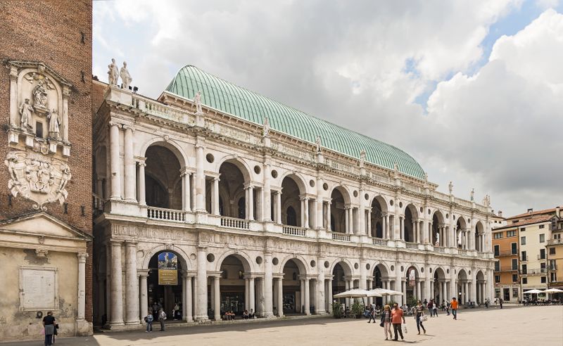 ملف:Basilica Palladiana (Vicenza) - facade on Piazza dei signori.jpg