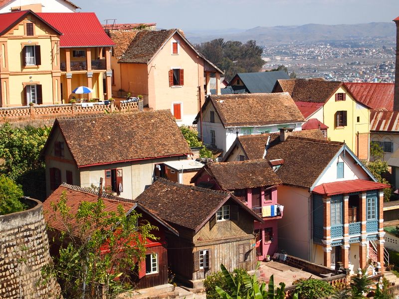 ملف:Antananarivo houses architecture.JPG