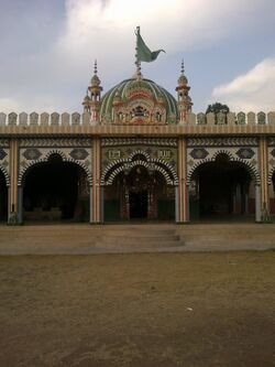 Shrine near Model Town Islamabad.jpg