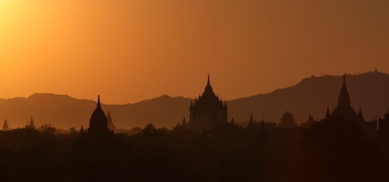 ملف:Bagan Sunset.jpg