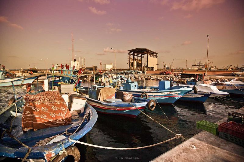 ملف:Misrata Sea fishing port.jpg