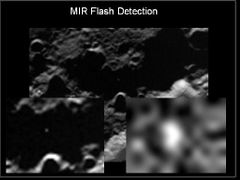 صورة مأخوذة من the Centaur upper stage impact in the Cabeus crater near the south pole of the moon. The images were taken by the LCROSS shepherding spacecraft.