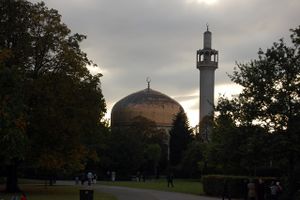 Central London Mosque - geograph.org.uk - 1550217.jpg