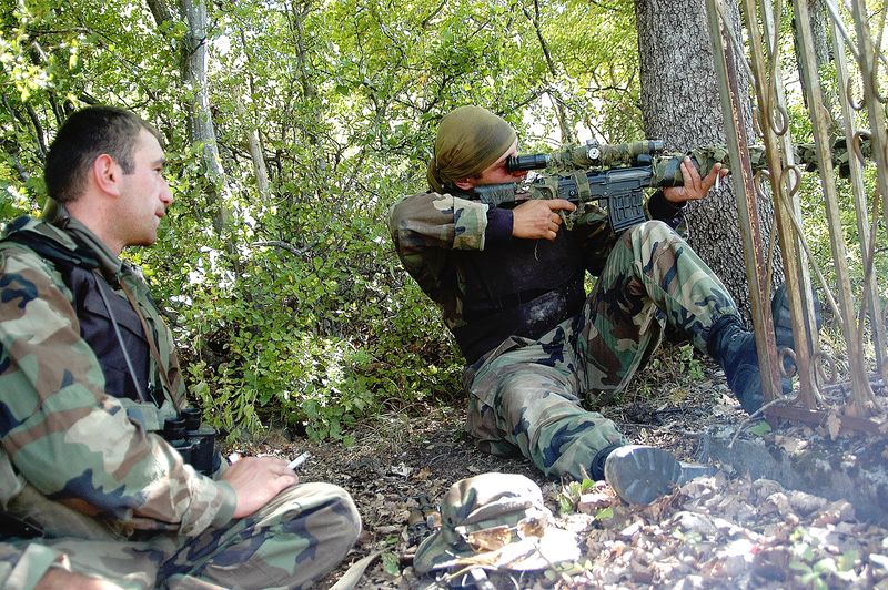ملف:Georgian sniper during South Ossetia war.jpg