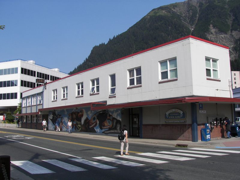 ملف:City Hall, Juneau, Alaska.jpg