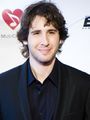 Josh Groban, singer-songwriter and actor (did not graduate)