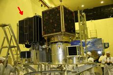 EgyptSat-1 SaudiSat-3 satellite cluster.jpg