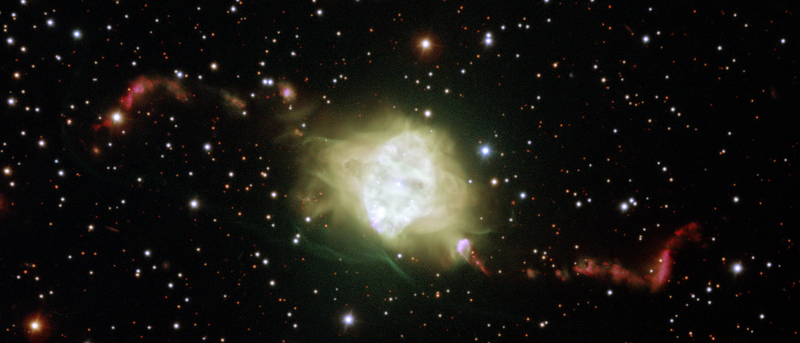 ملف:The planetary nebula Fleming 1 seen with ESO’s Very Large Telescope.tiff