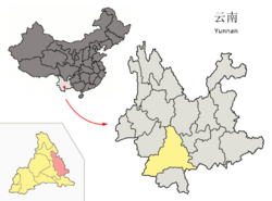 موقع ناحية موجيانگ (باللون الوردي) ومدينة پوئر (بالأصفر) ضمن يون‌نان