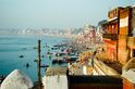 Ganges River bank, Varanasi.jpg