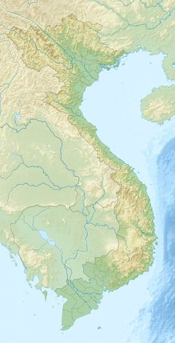 مدينة هو تشي منه is located in Vietnam