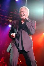 Singing at House of Blues, Anaheim, California, 10 March 2009