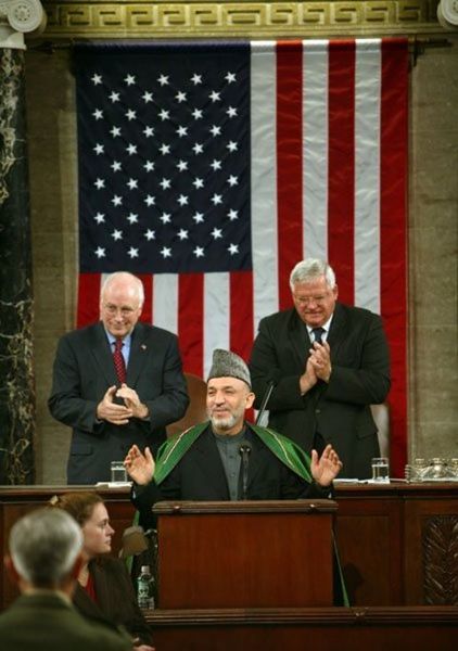 ملف:Hamid Karzai at the US Congress on Capitol Hill.jpg