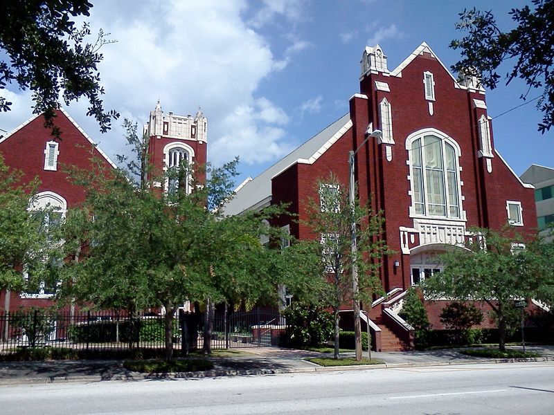 ملف:Holy Trinity Presbyterian Church.jpg
