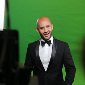 7ufT1ulU 400x400.jpg