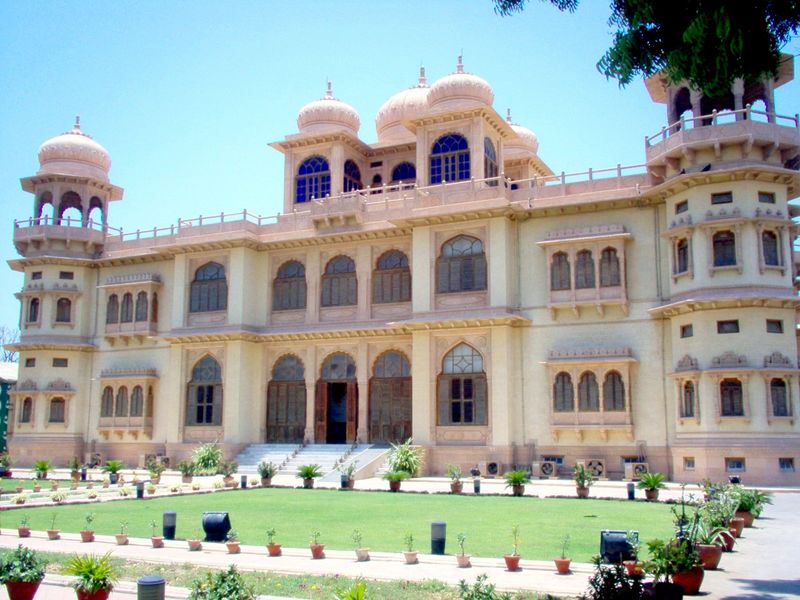 ملف:Mohatta Palace Karachi 2.jpg