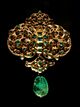Spanish jewellery-Gold and emerald pendant at VAM-01.jpg