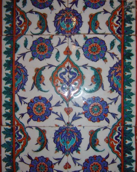 ملف:Iznik tiles in Selimiye Mosque.JPG