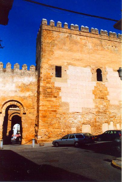 ملف:Puerta de Sevilla di Carmona.jpg