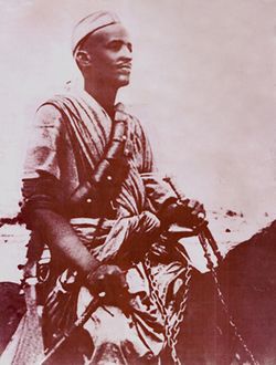 حامدإدريس عواتي أطلق أول رصاصة ضد قوات الاحتلال الإثيوبي في 1 سبتمبر 1961 في جبل عضل. ثم أسس جيش التحرير الإريتري (الجناح المسلح لجبهة التحرير الإريترية).