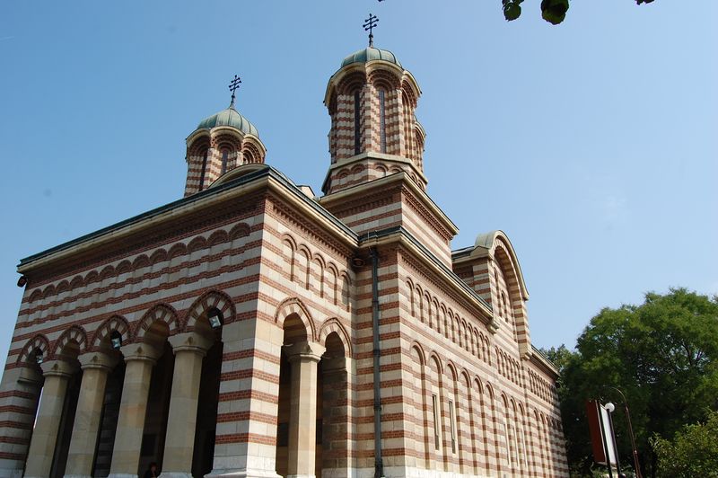 ملف:Biserica "Sf. Dumitru" Craiova.jpg