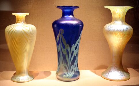 Iridescent vases by Johann Loetz Witwe (1900)