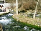 Plava voda - silna vyveracka na okraji Travniku.jpg