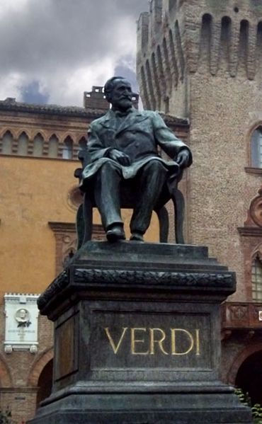 ملف:Verdi statue.jpg