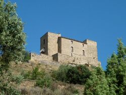 قلعة بسورا