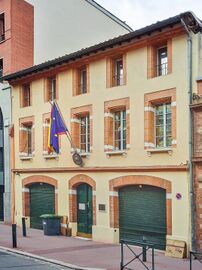 La rue Sainte-Anne (Toulouse) - N°16 Consulat général d'Espagne, 1re moitié du xixe siècle.jpg