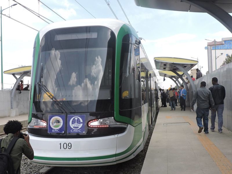 ملف:Addis Ababa Light Rail vehicle, March 2015.jpg
