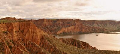 The Barrancas de Burujón on a meander of the Tagus
