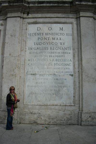 ملف:Benedict XIII plaque, Spanish Steps.JPG