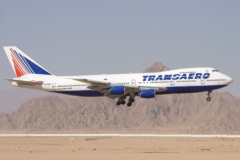 ملف:Transaero Boeing 747-200 Sharm el Sheikh.jpg