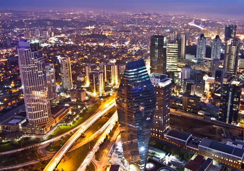ملف:View of Levent financial district from Istanbul Sapphire.jpg