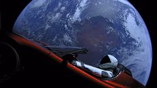Elon Musk's Tesla Roadster (40143096241).jpg