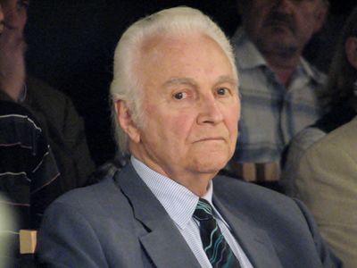 Arnold Rüütel (2001–2006) 10 مايو 1928 (العمر 96 سنة)