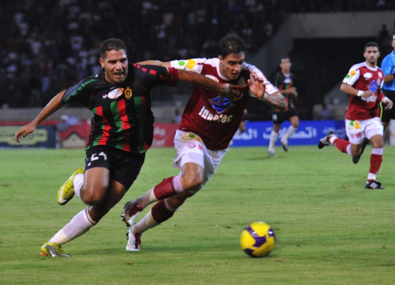 ملف:Wydad Casablanca vs FAR Rabat, September 19 2010-2-4.jpg