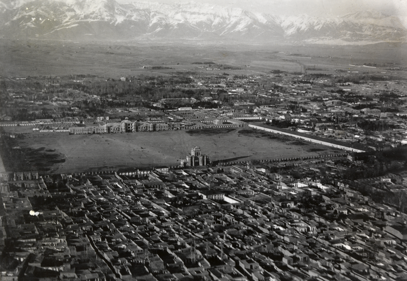 ملف:ETH-BIB-Teheran aus 400 m Höhe-Persienflug 1924-1925-LBS MH02-02-0085-AL-FL.tif