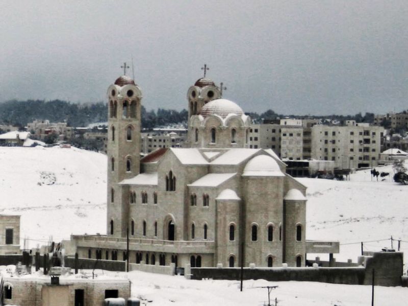 ملف:Orthodox church in Amman1.jpg