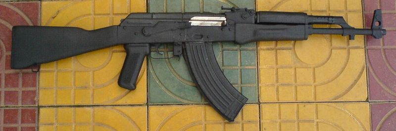 ملف:Cambodian AK-47.jpg
