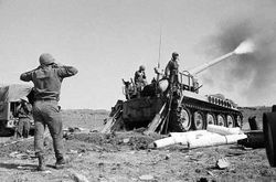 Israeli troops at Golan front 1973.jpg