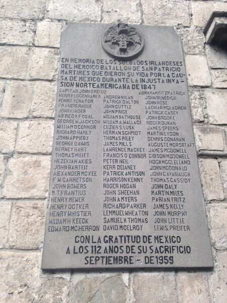ملف:Placa conmemorativa del batallón de San Patricio.jpg