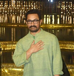 Aamir Khan attends the opening of the Nita Mukesh Ambani Cultural Centre (cropped).jpg