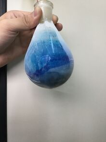 Dinitrogen trioxide is blue