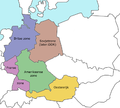 التقسيم النهائي لألمانيا إلى مناطق احتلال الحلفاء:   المنطقة البريطانية   المنطقة الفرنسية (جيبان خارجيان)   المنطقة الأمريكية   المنطقة السوڤيتية، لاحقاً جمهورية ألمانيا الديمقراطية   النمسا تحت ادارة الحلفاء