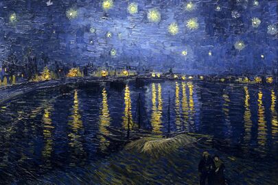Van Gogh's ليلة مرصعة بالنجوم على نهر الرون لفان جوخ، (1888). تستخدم اللون الأزرق لخلق حالة أو أجواء مزاجية. سماء بلون أزرق كوبالت، وماء كوبالت أو ماء صبغة اللازورد.