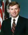 دان كوايل (R) خدم 1989-1993
