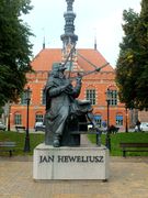 Jan Heweliusz Monument