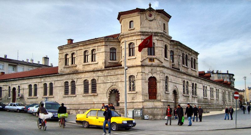 ملف:Sivas Jandarma Kışlası (tarihî).jpg